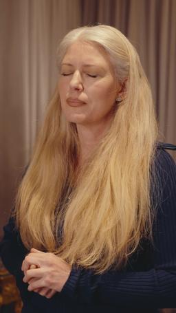 Twilight Romance: Flash Marriage to Mature Tycoon episode 72