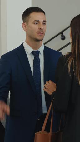 Der geflüchtete Milliardär: Gefangen in meinem Brautkleid episode 32