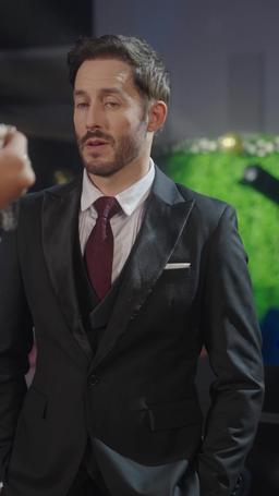 Il suo paladino segreto episode 42