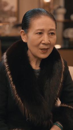 失憶後，霍總對我又寵又撩 episode 15