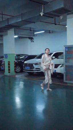 Die Vertragsliebhaberin des Milliardärs episode 9