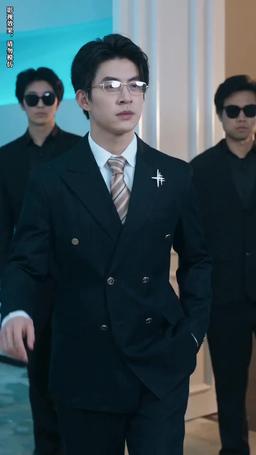 Surrounded by Heirs episode 34