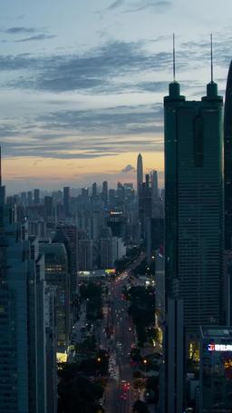 Zengin Ablam Arkamda episode 15