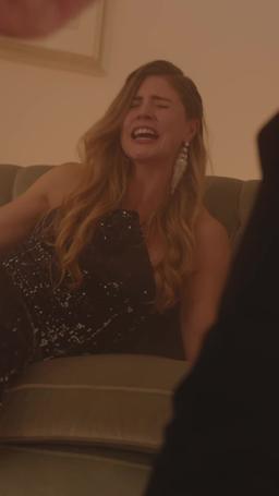 Il pompiere miliardario e la sua dolce moglie trailer