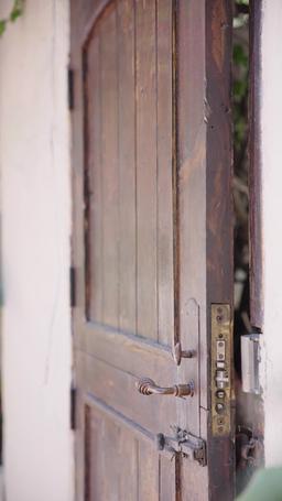 不倫夫の筆を折る episode 2