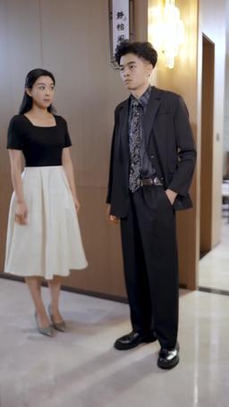 Zengin Ablam Arkamda episode 17