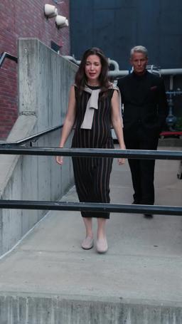 独身大富豪の子供を妊娠 episode 34