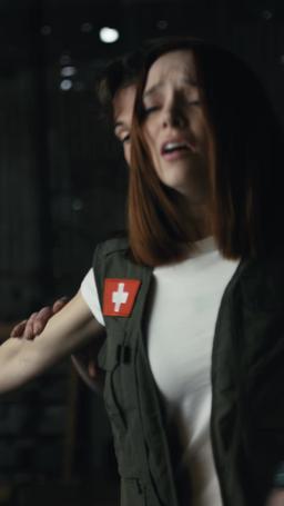 L'Héritier Royal a Brisé Mon Cœur en Zone de Guerre episode 13