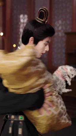 I Crowned My Useless Dad episode 12