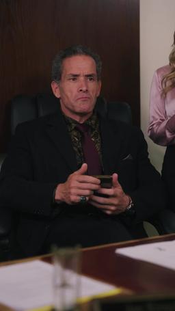 Hey Jefe, Su Empresa Está Siendo Bombardeada episode 22