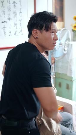 Dewa Bangkrut yang Menikahi Istri Bisu episode 4