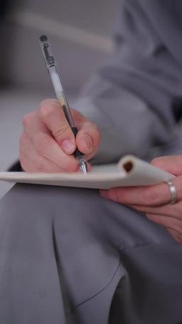 Putri Nakal, Penakluk Hati episode 32