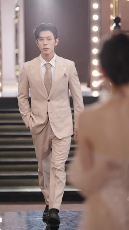 من الشريرة في القصة إلى محبوبة الجميع episode 9