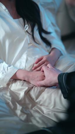 [dublado] Amor Após o Renascimento: Mimada pelo Tio do Meu Marido episode 72