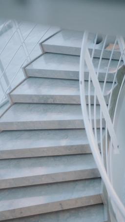 Manfaatkan Dia, Jatuh Cinta Padanya episode 53