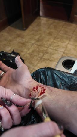 ReelTalk EP28-Backstage: How to Kiss a Vampire episode 20