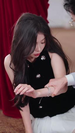 Penjahat Wanita Jadi Kesayangan Semua Orang episode 54