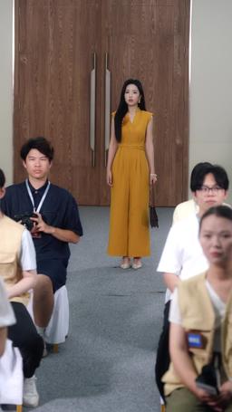 Ratu Hukum Vivian episode 49