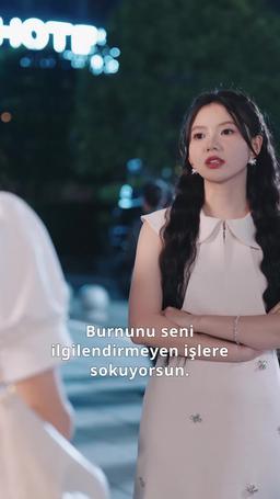 Film Yıldızının Karanlıktaki Kızı episode 14