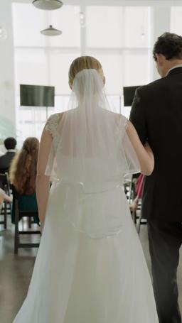 溫泉情緣：失憶嬌妻別想逃 episode 37