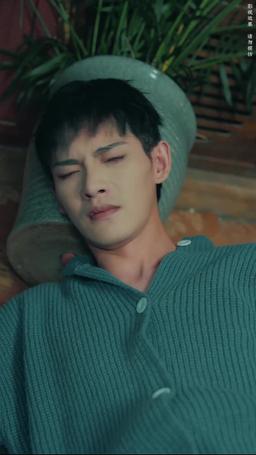 Miłość Od Pierwszego Wejrzenia: Boski Mąż Mnie Uwielbia episode 4