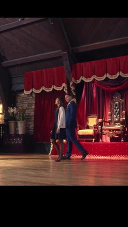 Christmas with a Prince: Becoming Royal episode 9