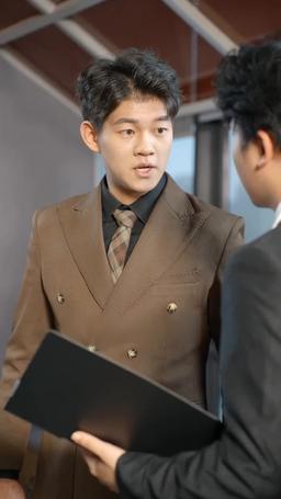 ［더빙］쓰레기 남친을 버린 후, 세 시스콤 오빠를 찾았다 episode 34