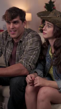 Encontrei Um Marido Bilionário E Sem-Teto Para o Natal episode 13