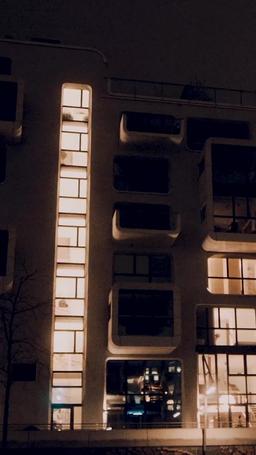 [Dubbing] Dziewicza surogatka miliardera episode 21