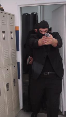 زعيم المافيا يسيطر على  المدرسة الثانوية episode 62