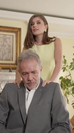 El Escort que Conocí en París episode 26