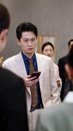 Falling for My Gold-Digger Wife episode 57