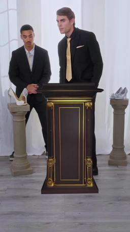 엄마가 돌아오길 바라는  쌍둥이 CEO episode 92