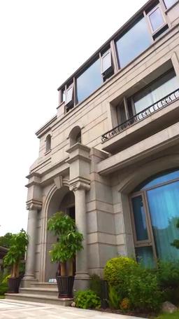 Gökten İnmiş Melek episode 17