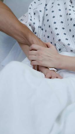 Unexpected Knot: Married to a Billionaire Nurse episode 5