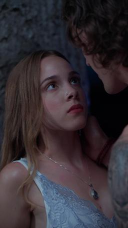 Zajęta przez Alfę – brata mojego byłego episode 37