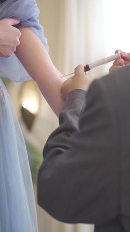 Coras Geheimnis: Dein Blut, mein Baby? episode 42