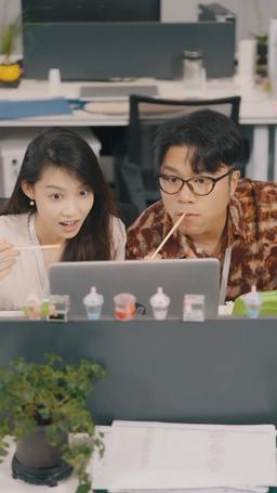 破產後我成了死對頭的秘書 episode 48