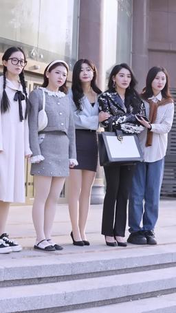 Oddio! La Moglie Della Superstar Lavora Qui episode 20