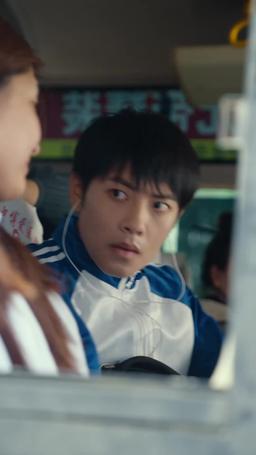 Yapraklar Köklerine Döner episode 9