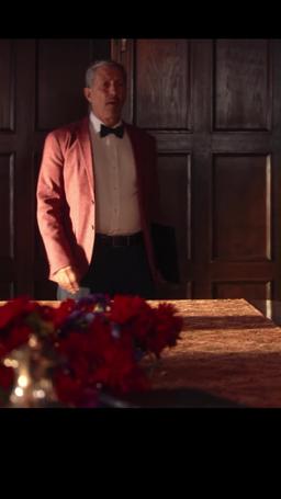 Christmas with a Prince: Becoming Royal episode 33