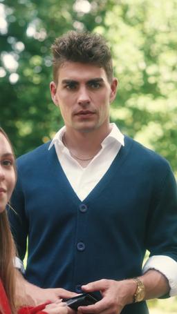 The Billionaire Married a Homeless Girl episode 7