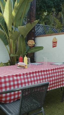 [dublado] O Bilionário Fugitivo se Tornou Meu Noivo episode 6