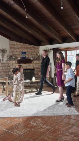 Reina Alfa traicionada renace de sus cenizas episode 6