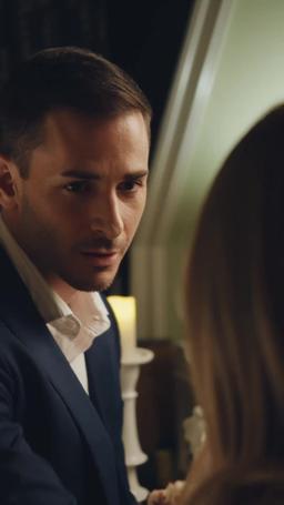 [dublado] O Bilionário Fugitivo se Tornou Meu Noivo episode 15