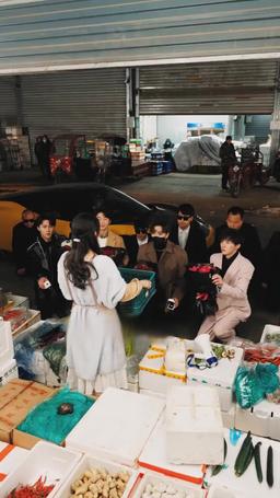 Boşandım Ve Milyaderler Peşimde episode 2