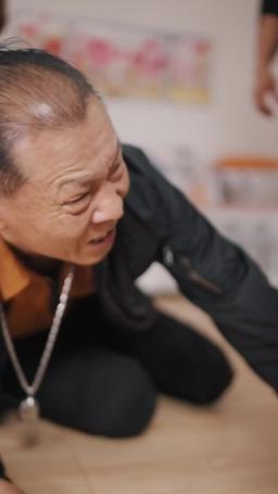 Zengin Ablam Arkamda episode 31