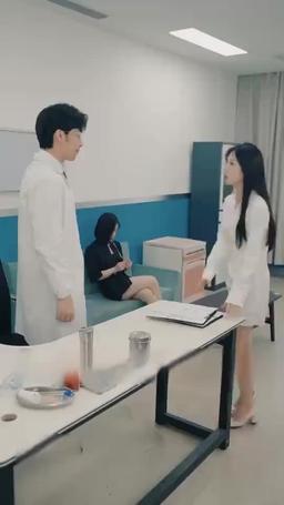 萌寶來襲，總裁夫人別想逃 episode 36