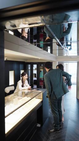 Menjauhlah Dariku, Suami Pengkhianat episode 8