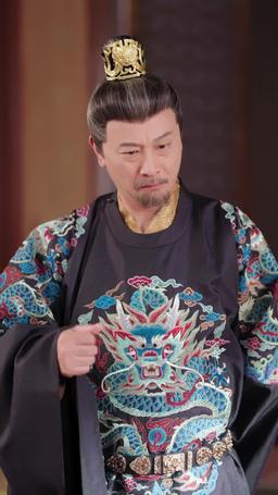 I Crowned My Useless Dad episode 13